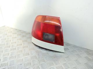 фонарь задний левый Audi A4 B5 1998, седан, 8D0945095A