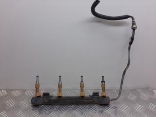 топливная рампа Toyota Auris 1 поколение 2008, 1.6 л., i