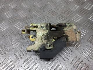 замок двери передней правой Mercedes-Benz Sprinter 1 поколение (W901-905) [рестайлинг] 2005, 2.2 л., OM 611.981, дизель, МКПП, 9017200235