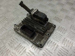 блок управления двигателем Opel Zafira 1 поколение (A) [рестайлинг] 2004, 2.2 л., Z 22 SE, бензин, АКПП, 12210443