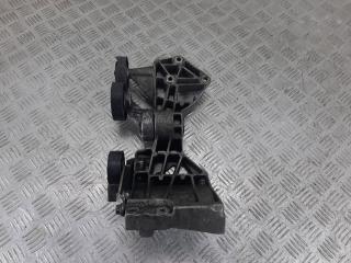 кронштейн генератора Mercedes-Benz B-Класс W245 2008, 2.0 л., дизель, A6402021040