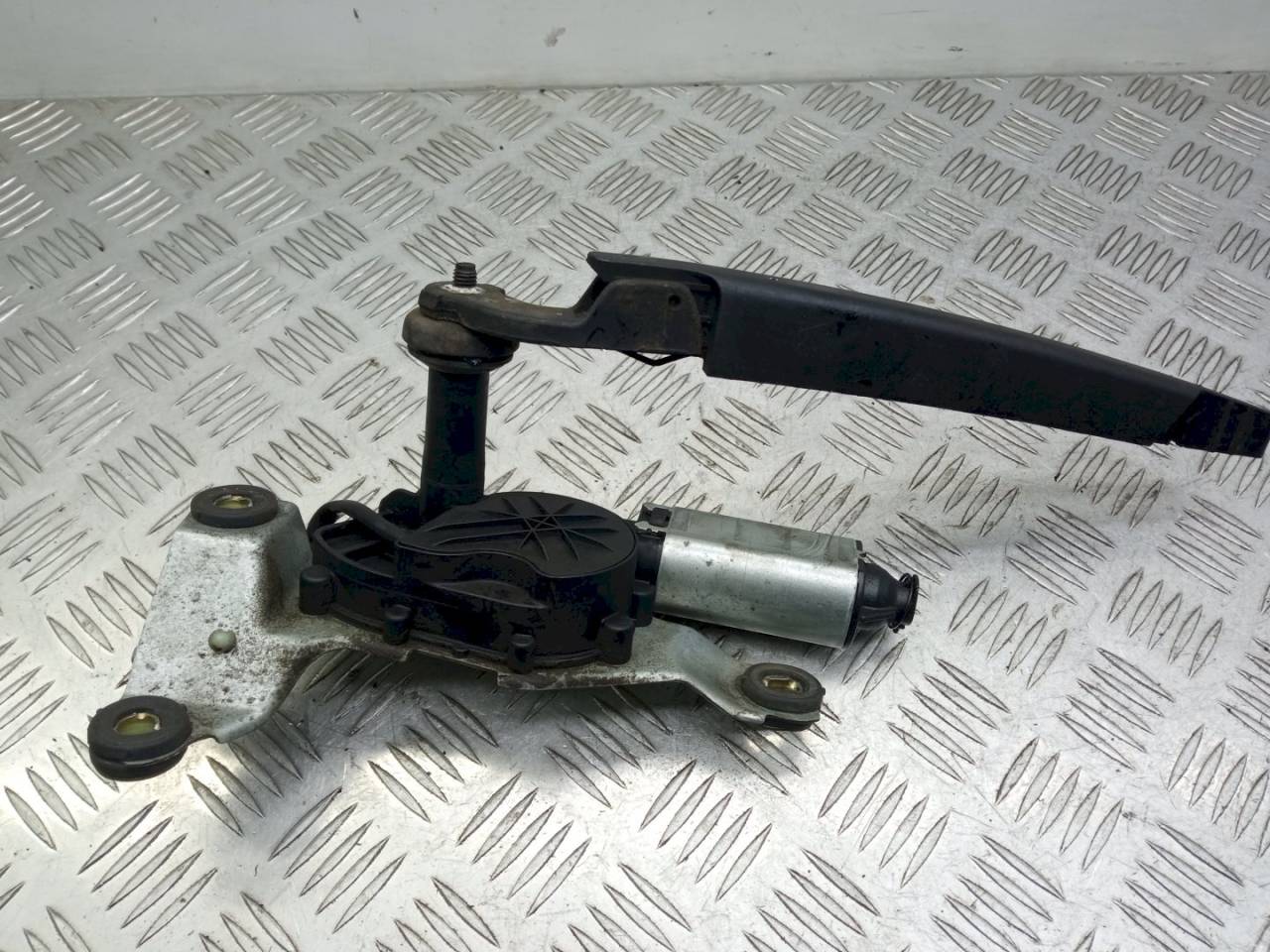 моторчик передних стеклоочистителей (дворников) Volvo V70 2 поколение 2005, 8667188 - фото №1