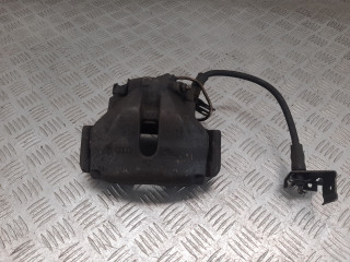 суппорт передний правый Volkswagen Passat B5 1999