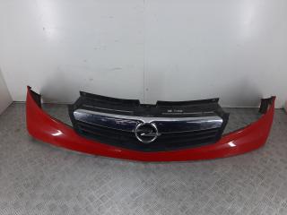 решетка радиатора Opel Vivaro A 2006