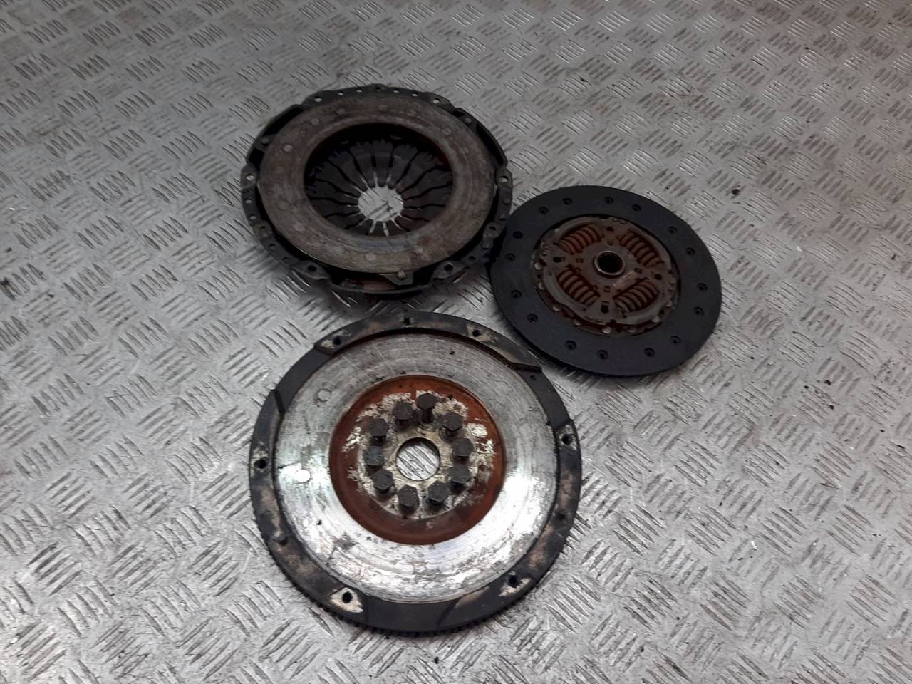 маховик Opel Zafira 1 поколение (A) 2003, 2.2 л., DTi, 90400241 - фото №1