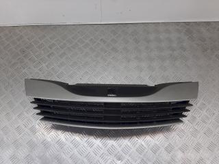 решетка радиатора Renault Laguna 2 поколение 2005