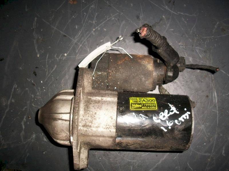 стартер Kia Ceed 1 поколение 2009, 1.6 л., CDTi - фото №1