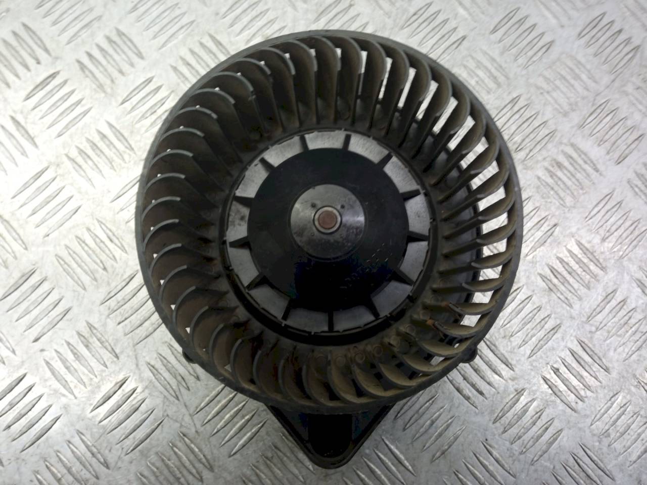 моторчик печки Audi A4 B6 2004, 8E1820021E - фото №1