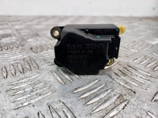 моторчик заслонки печки Volvo V70 2 поколение 2000, 2.4 л., B 5244 S, бензин, МКПП, универсал, 74932G