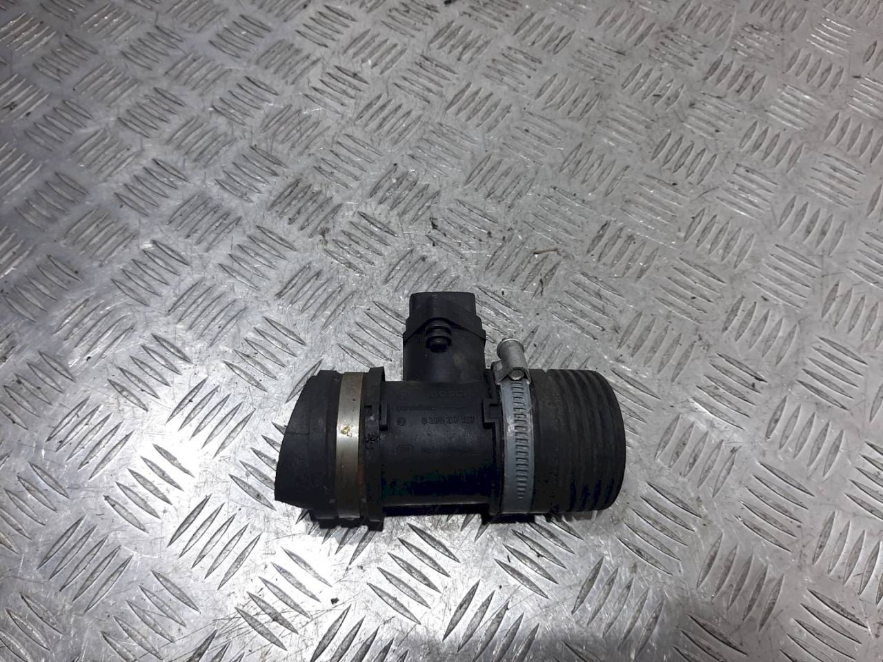 расходомер воздуха Opel Corsa C 2003, 1.0 л., i, бензин, -, 0280217123 - фото №1