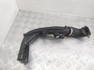 патрубок интеркулера Volkswagen Passat B6 2008, 2.0 л., TDi, 5N0145770A