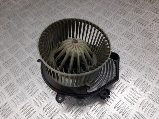 моторчик печки Volkswagen Passat B5 [рестайлинг] 2004, 2.0 л., AZM, бензин, АКПП, 8D1820021