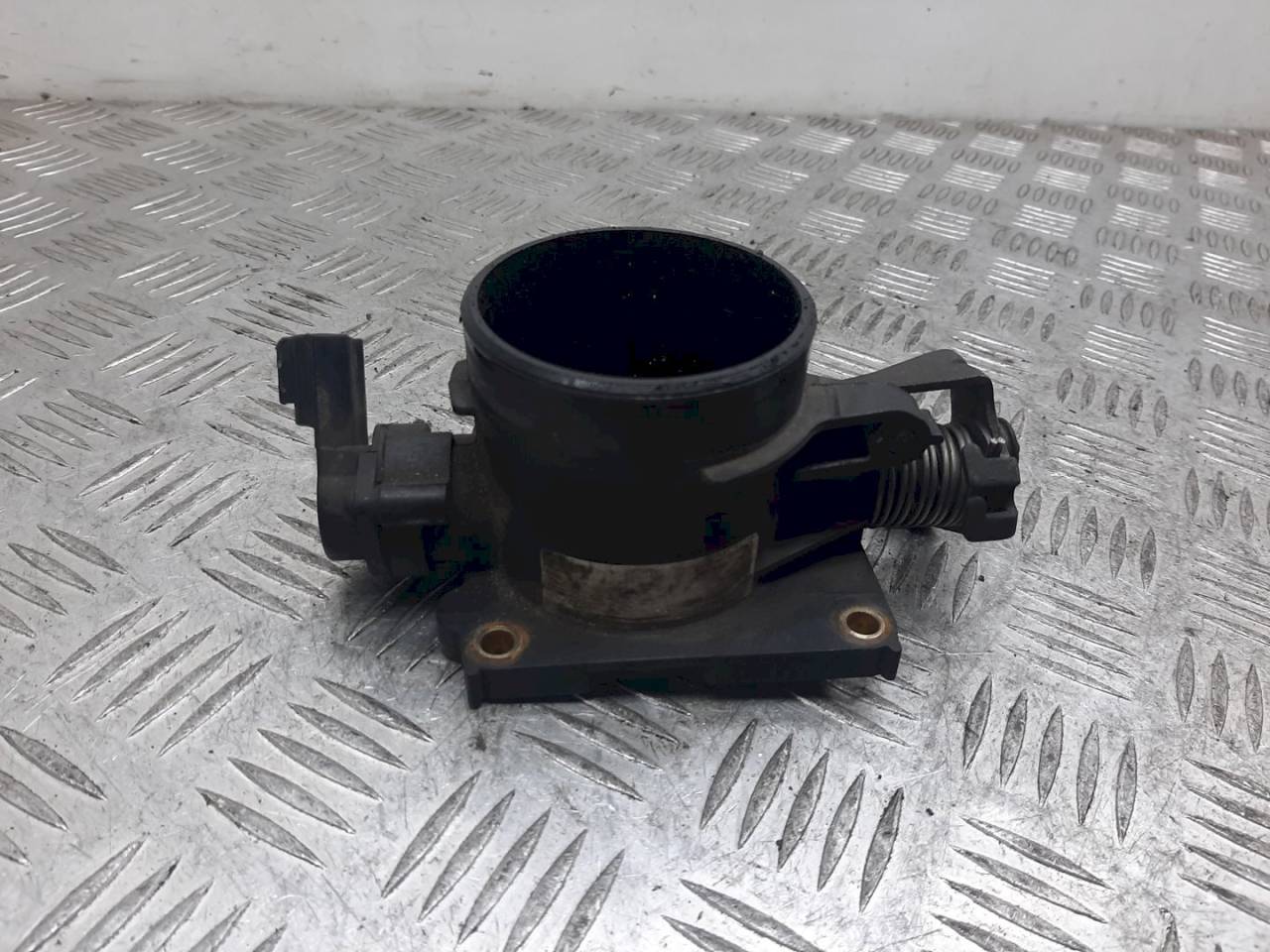 заслонка дроссельная Ford Mondeo 3 поколение 2003, 1.8 л., i, 1S7U-9E927-CA - фото №1