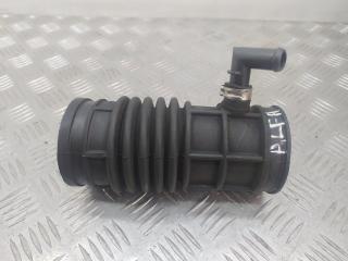 патрубок воздушного фильтра Alfa Romeo 146 1 поколение 1998, 1.6 л., i