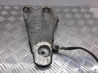 кронштейн двигателя BMW 5 серия E60/E61 2007, 3.0 л., TDi, 6770634-02