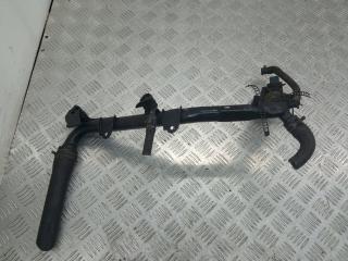 трубка охлаждающей жидкости Volkswagen Passat B5 1999, 1.6 л., 06B121071E