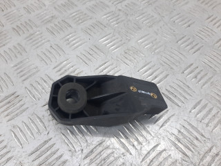 кронштейн радиатора Land Rover Range Rover Velar 1 поколение 2022, J8A2-8K336-AD