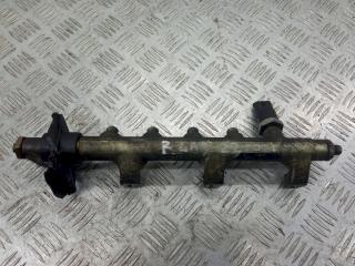 топливная рампа Renault Laguna 2 поколение 2002, 2.2 л., 445214025