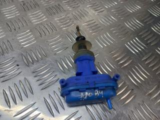 активатор (привод) замка двери Audi 80 8C/B4 1995, 893862153D