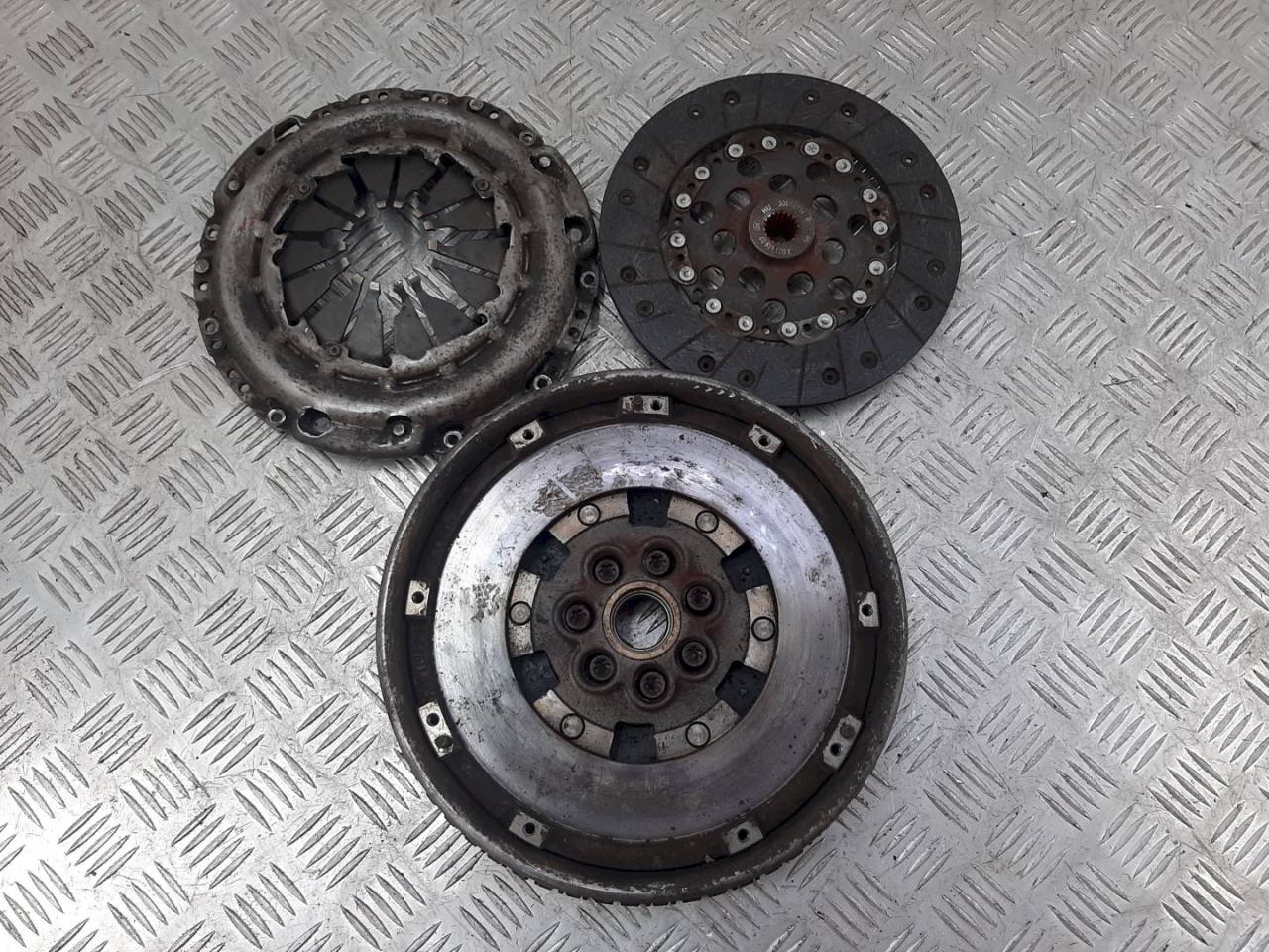 маховик Renault Laguna 2 поколение 2005, 1.9 л., DCi - фото №1