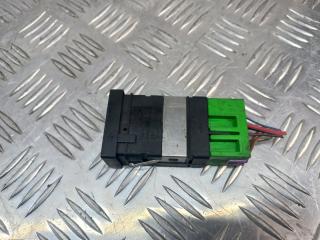 кнопка обогрева сидений Volkswagen Passat B5 2001, 3B0963563C