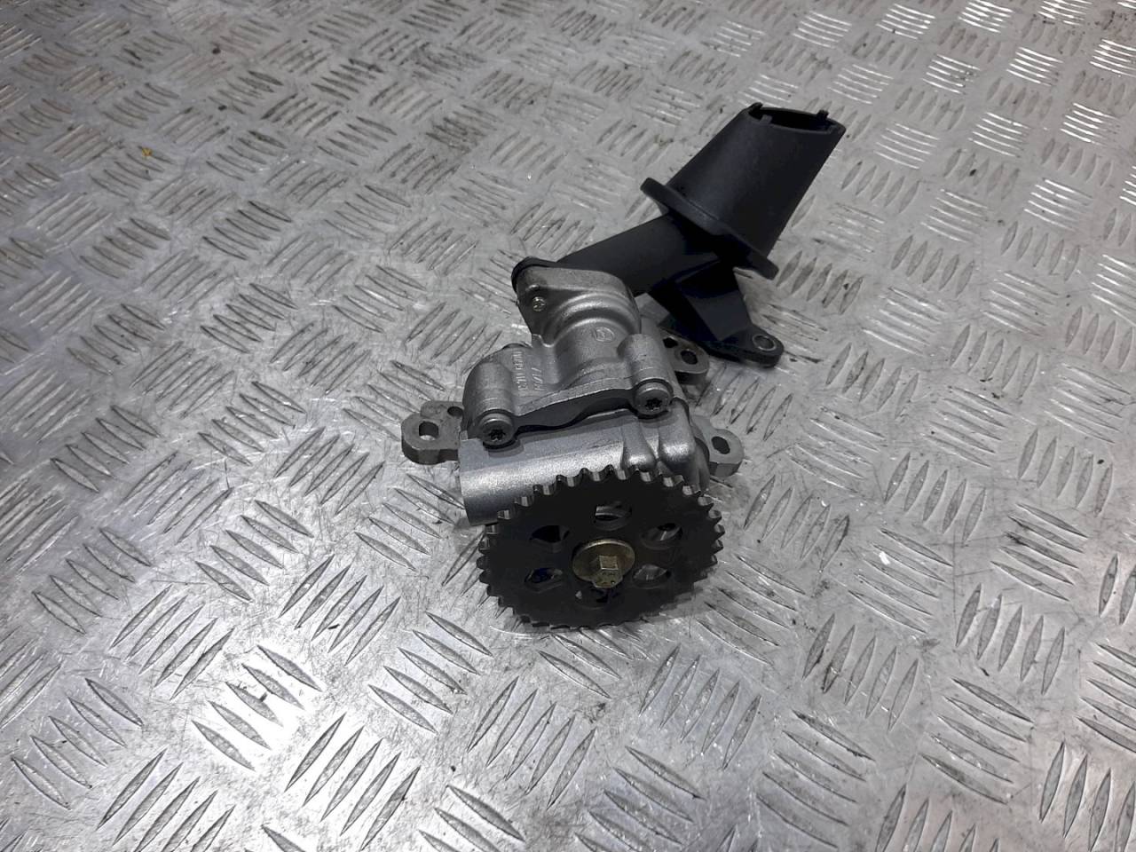 насос масляный Ford Mondeo 3 поколение 2003, 2.0 л., TDCi, дизель, -, 1S7Q6600 - фото №1