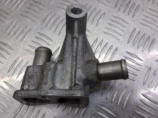 корпус термостата Opel Zafira 1 поколение (A) 2003, 2.0 л., DTi, 90573652