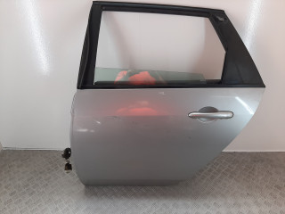 дверь задняя левая Nissan Primera P12 2002, 1.8 л., i, QG18DD, бензин, АКПП