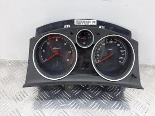 щиток приборов (приборная панель) Opel Zafira 2 поколение (B) 2006, 13216684
