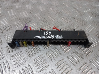 блок предохранителей Mercedes-Benz Sprinter 2 поколение (W906) 2008, 2.2 л., CDi, дизель