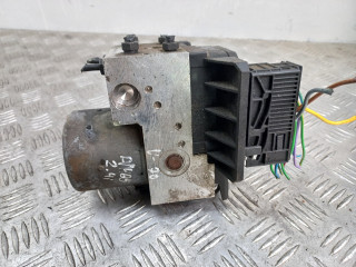 блок ABS Audi A4 B5 [рестайлинг] 2000, 2.4 л., ARJ, бензин, АКПП, универсал, 8E0614111T