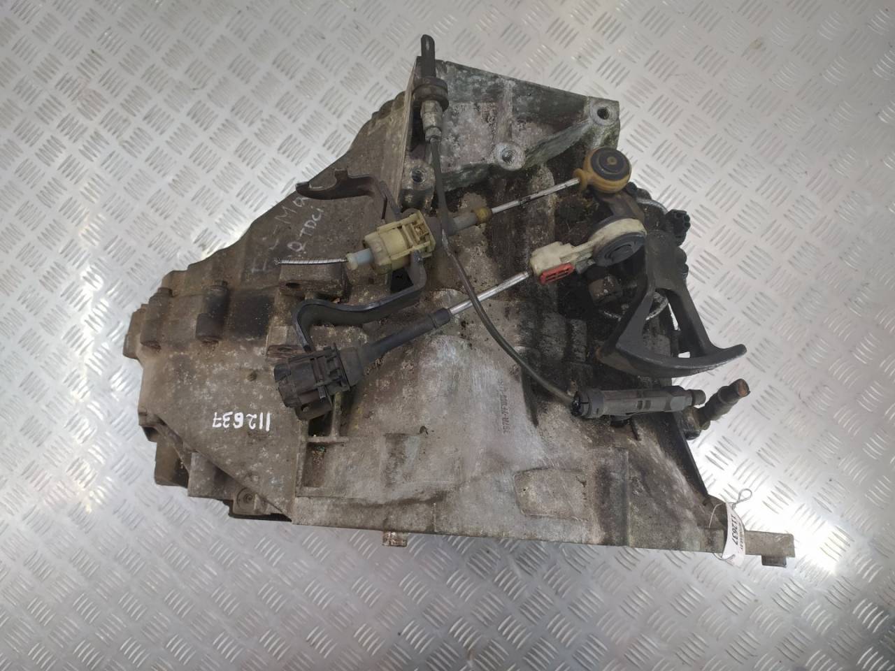 КПП механическая (МКПП) Ford C-Max 1 поколение 2004, 2.0 л., TDCi, дизель, 4M5R-7002-CB - фото №1