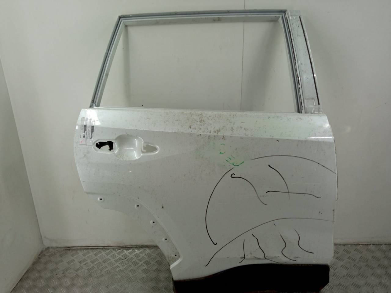 дверь задняя правая Toyota RAV4 5 поколение (XA50) 2020, 670030R15175077420 - фото №1