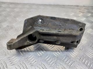 кронштейн двигателя Volkswagen Polo 4 поколение 2005, 1.4 л., i, 036199275N