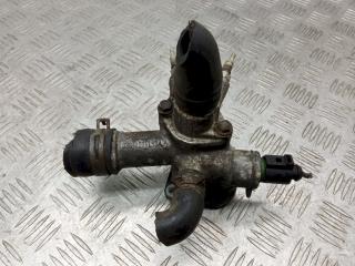 корпус термостата Volkswagen Golf 4 поколение 2003, 1.9 л., TDi, 038121133A