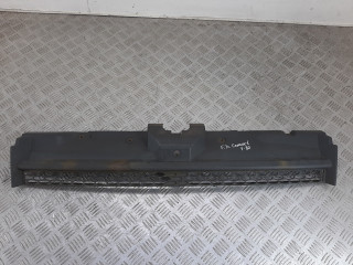 решетка радиатора Ford Transit Connect 1 поколение [рестайлинг] 2009, 1.8 л., HCPA, дизель, МКПП, фургон, 3T16-8350-A