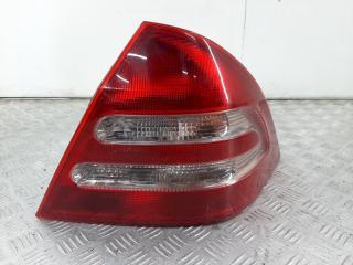 фонарь задний правый Mercedes-Benz C-Класс W203/S203/CL203 [рестайлинг] 2004, 2038200264R