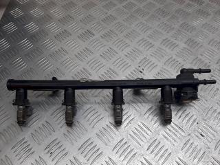 топливная рампа Ford Fiesta 5 поколение 2005, 1.3 л., i, 2NIU-9D280-CA