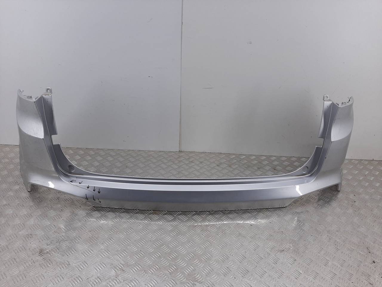 бампер задний Hyundai Creta 1 поколение 2018, 86611-M0000 - фото №1