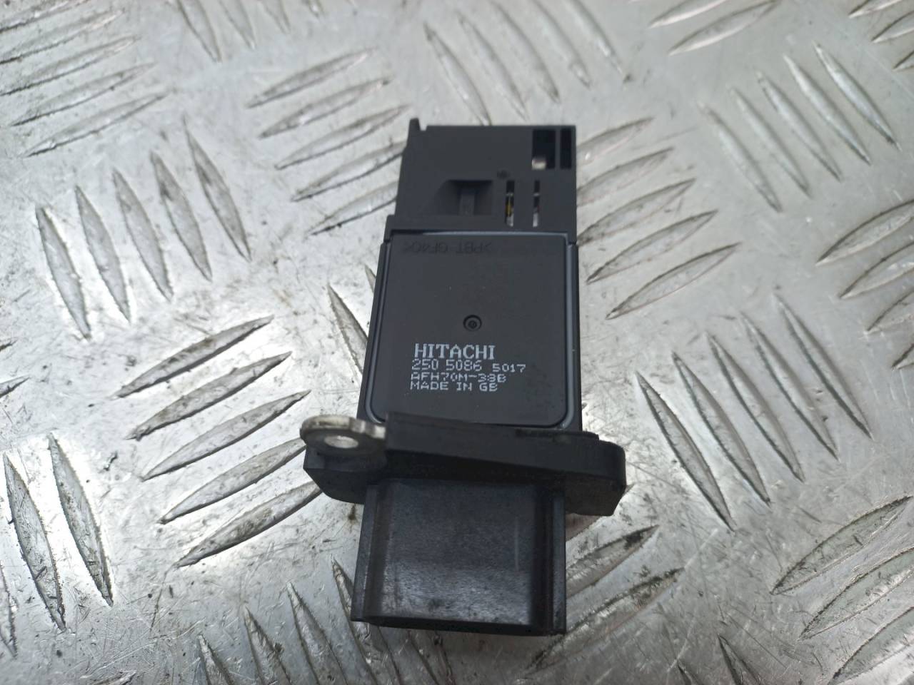 расходомер воздуха Nissan Qashqai 1 поколение 2008, 1.6 л., i, AFH70M-38B - фото №1