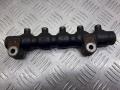 топливная рампа Ford Focus 1 поколение 2001, 1.6 л., TDCi, 9654592680 - фото №3