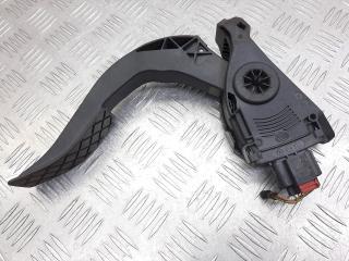 педаль Audi A6 4F/C6 2004, 8K1723523