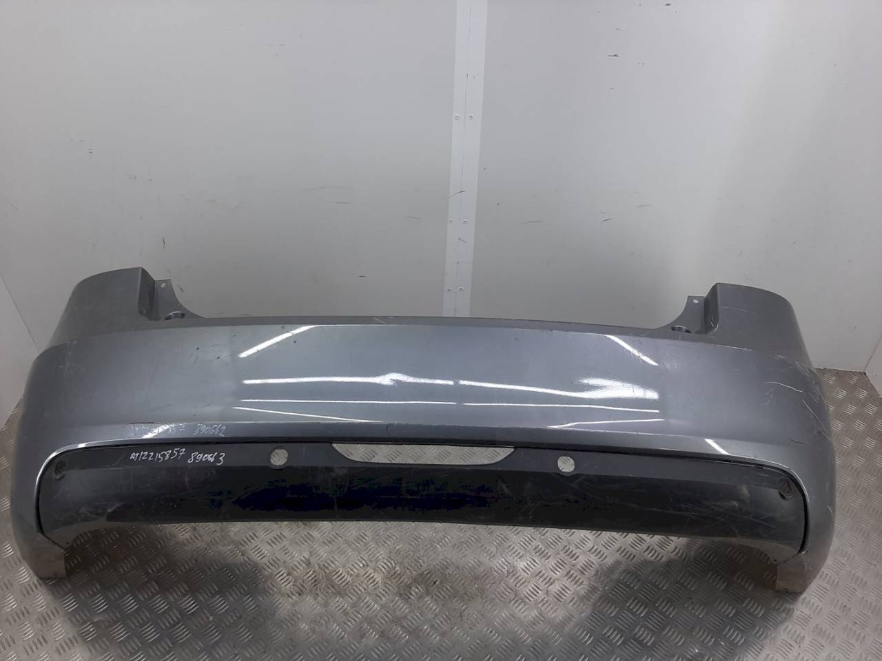 бампер задний Lada Vesta 1 поколение 2020, - - фото №1