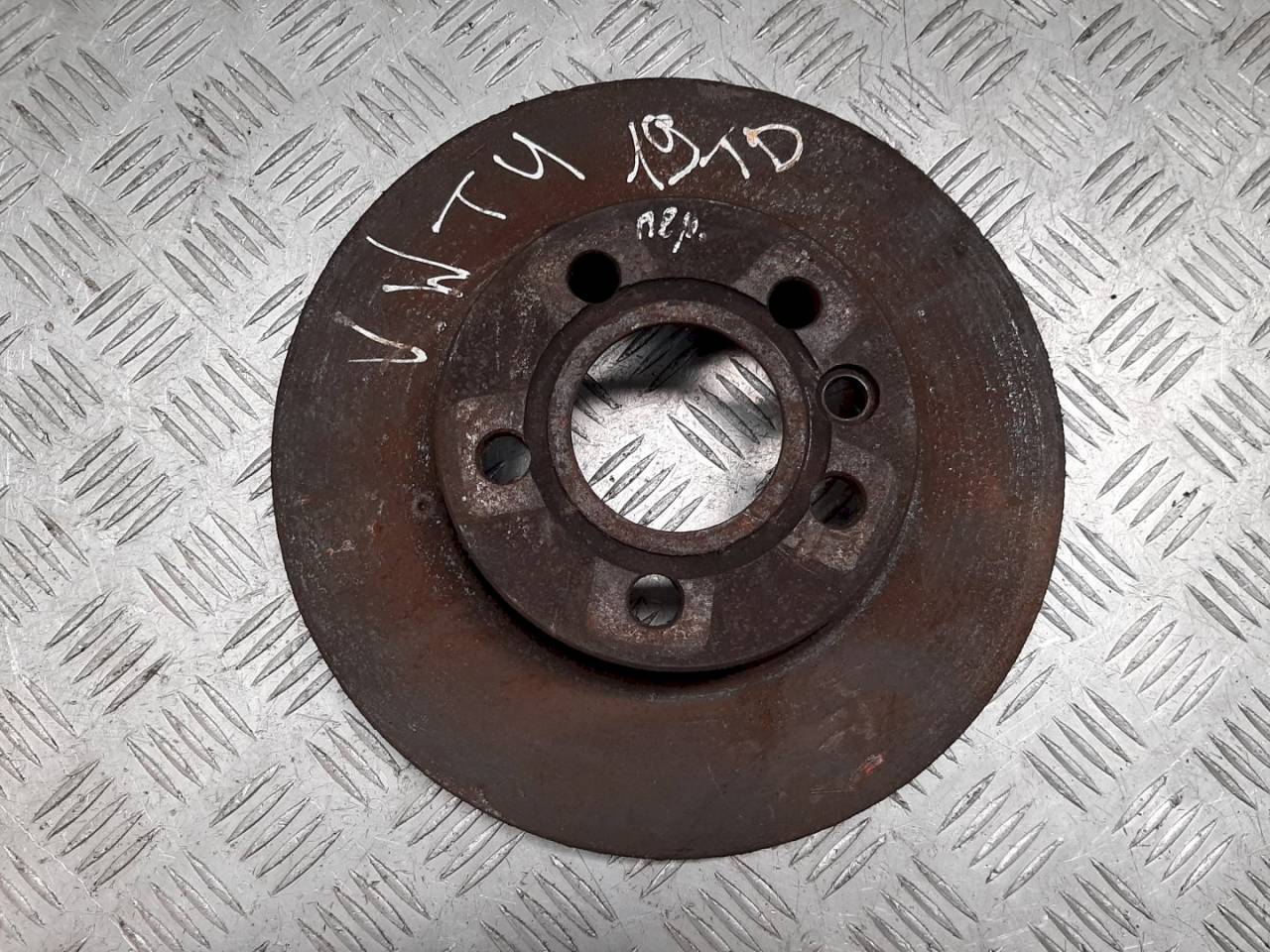 диск тормозной передний Volkswagen Transporter T4 2000, 1.9 л., TD - фото №1