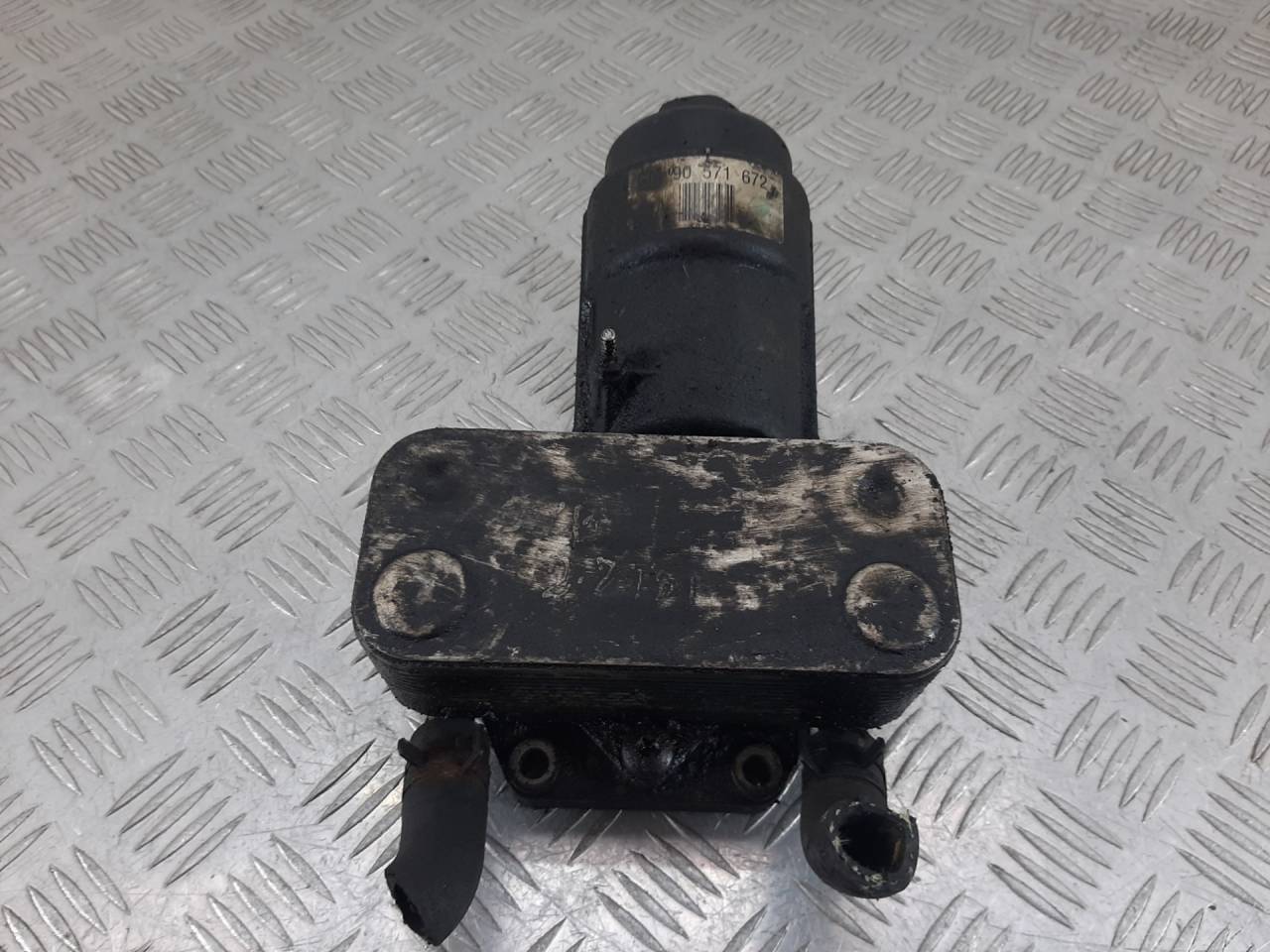 теплообменник масляного фильтра Opel Zafira 1 поколение (A) 2003, 2.0 л., DTi, дизель, 90571672 - фото №1