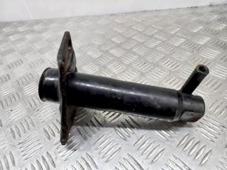 крепление бампера Audi A4 B7 2006