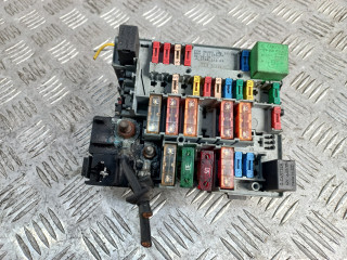 блок предохранителей Peugeot Partner 1 поколение (M49) 2000, 2.0 л., дизель, 96280244