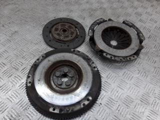 маховик Mitsubishi Carisma 1 поколение 1999, 1.8 л., i