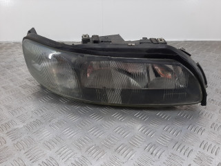 фара правая Volvo V70 2 поколение 2003, 2.4 л., TD, D 5244 T, дизель