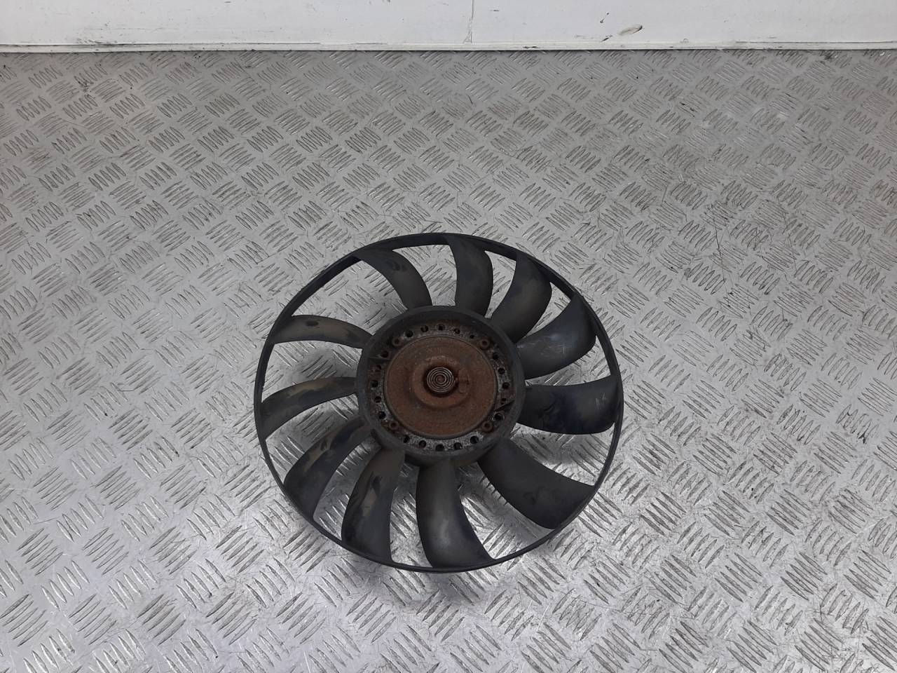 вискомуфта Volkswagen Passat B5 1999, 058121301B - фото №1